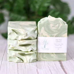 Clay Soap French Green with Kaolin Clay Swirl (150g) Clay Soap French Green with Kaolin Clay Swirl (150g)