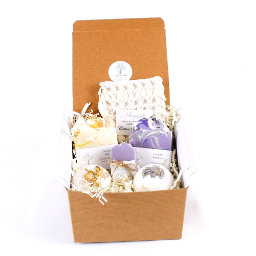 Lavender Romance Deluxe Gift Box Lavender Romance Deluxe Gift Box