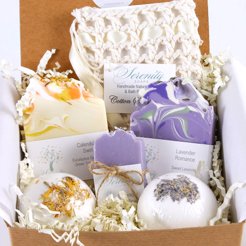 Lavender Romance Deluxe Gift Box Lavender Romance Deluxe Gift Box