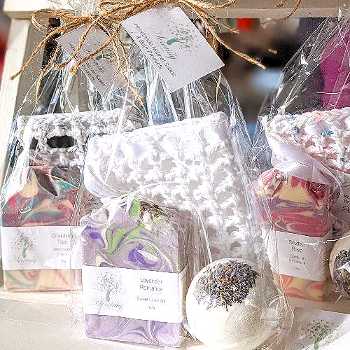 Skin Loving Gift Set Skin Loving Gift Set