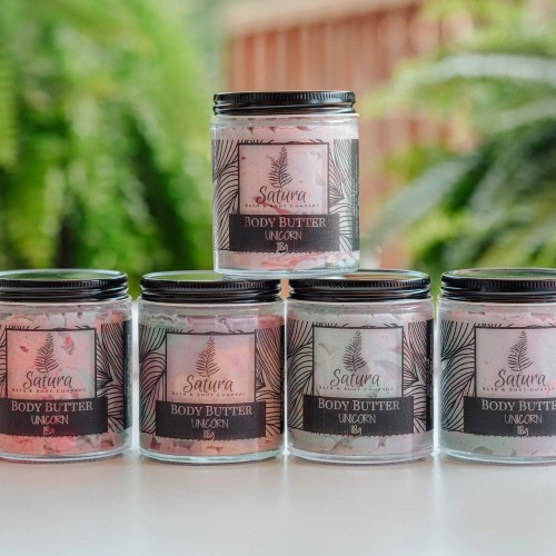 Body Butter - Satura - Unicorn - 118 g Body Butter - Satura - Unicorn - 118 g