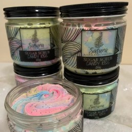 Sugar Scrub - Satura - Candy Kiss - 250 g