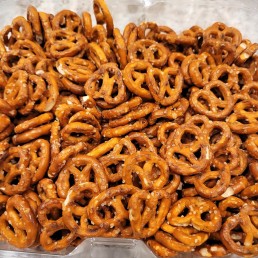 Mini Pretzels Mini Pretzels