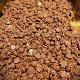 Pure Semi Sweet Chocolate Chips  - per lb Pure Semi Sweet Chocolate Chips  - per lb