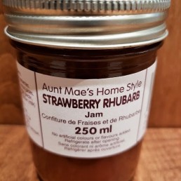 Homemade Strawberry Rhubarb Jam - 250 ml Homemade Strawberry Rhubarb Jam - 250 ml