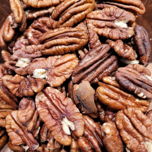 Raw Pecan Halves - per lb Raw Pecan Halves - per lb