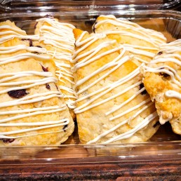 Homemade Scones (6 in a Pkg.) Homemade Scones (6 in a Pkg.)